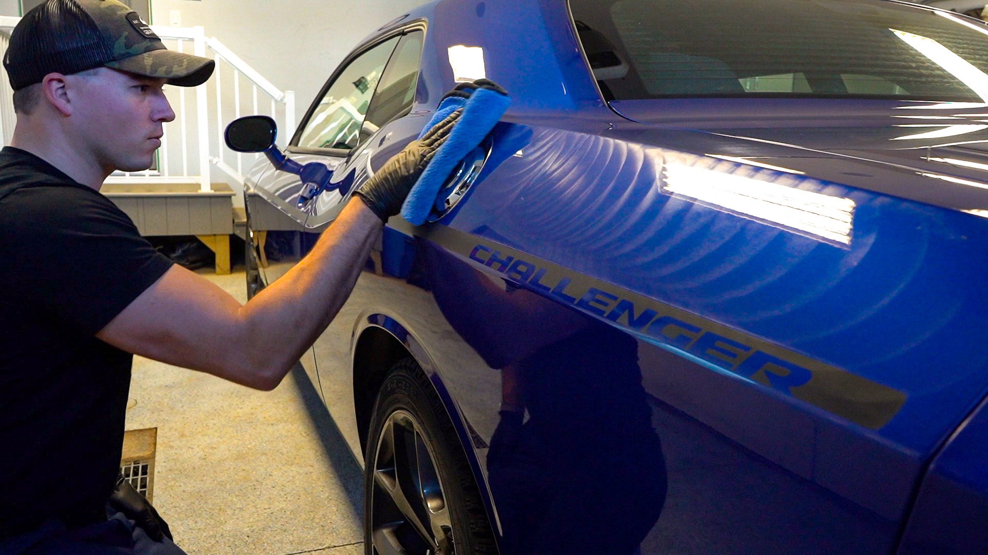 Detail Geek Paint Sealant for vehicle paint protection long lasting synthetic paint sealant to boost depth and gloss of paint for car or truck