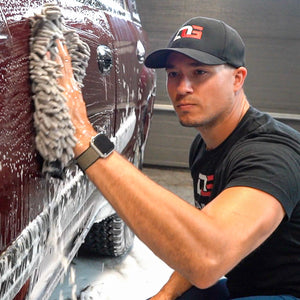 Detail Geek Car Shampoo for washing car truck van boat safe car wash soap for washing dirty cars and trucks